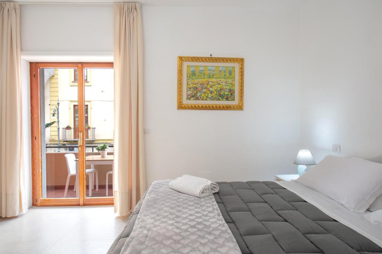 Lauro Charme B&B Di Rosanova Rosa Sorrento Eksteriør bilde