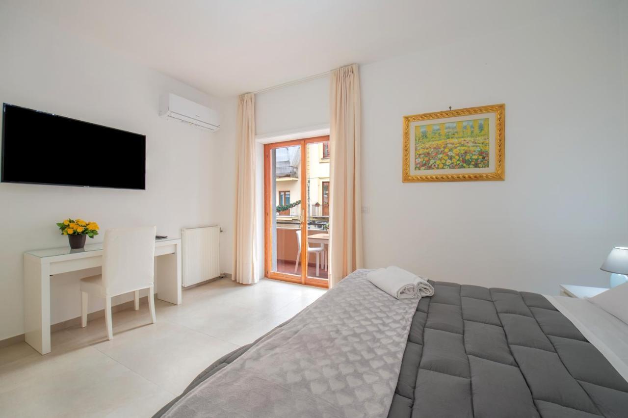 Lauro Charme B&B Di Rosanova Rosa Sorrento Eksteriør bilde