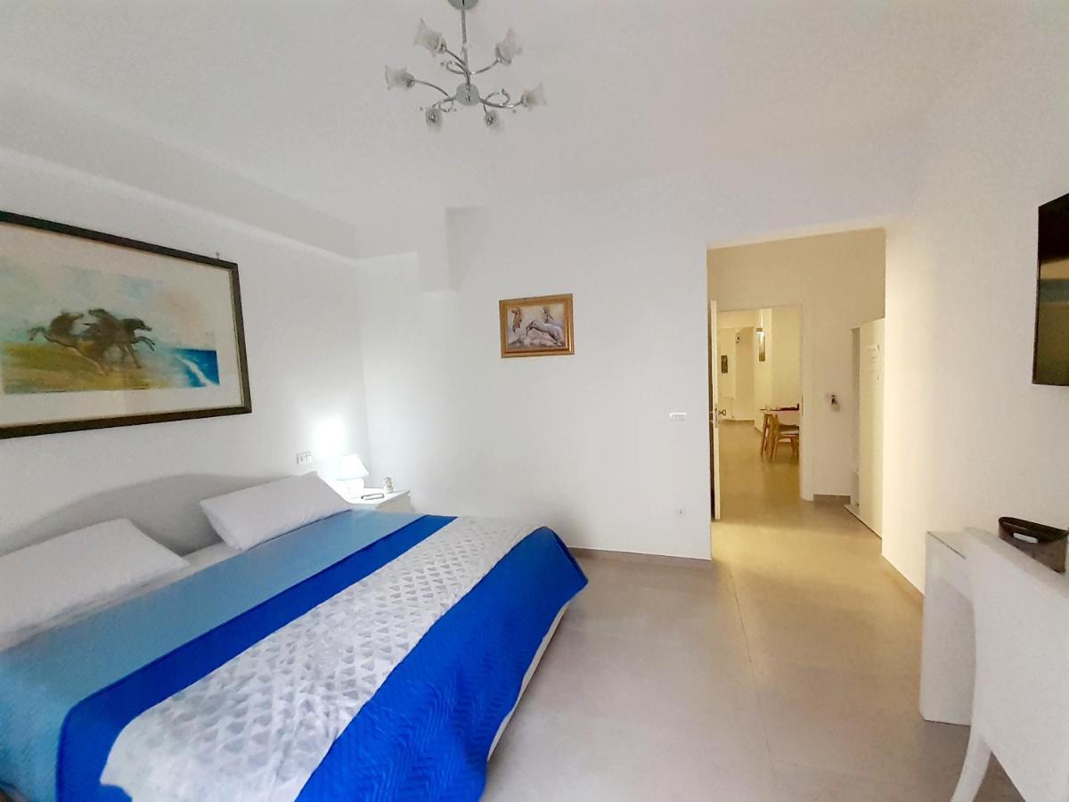 Lauro Charme B&B Di Rosanova Rosa Sorrento Eksteriør bilde